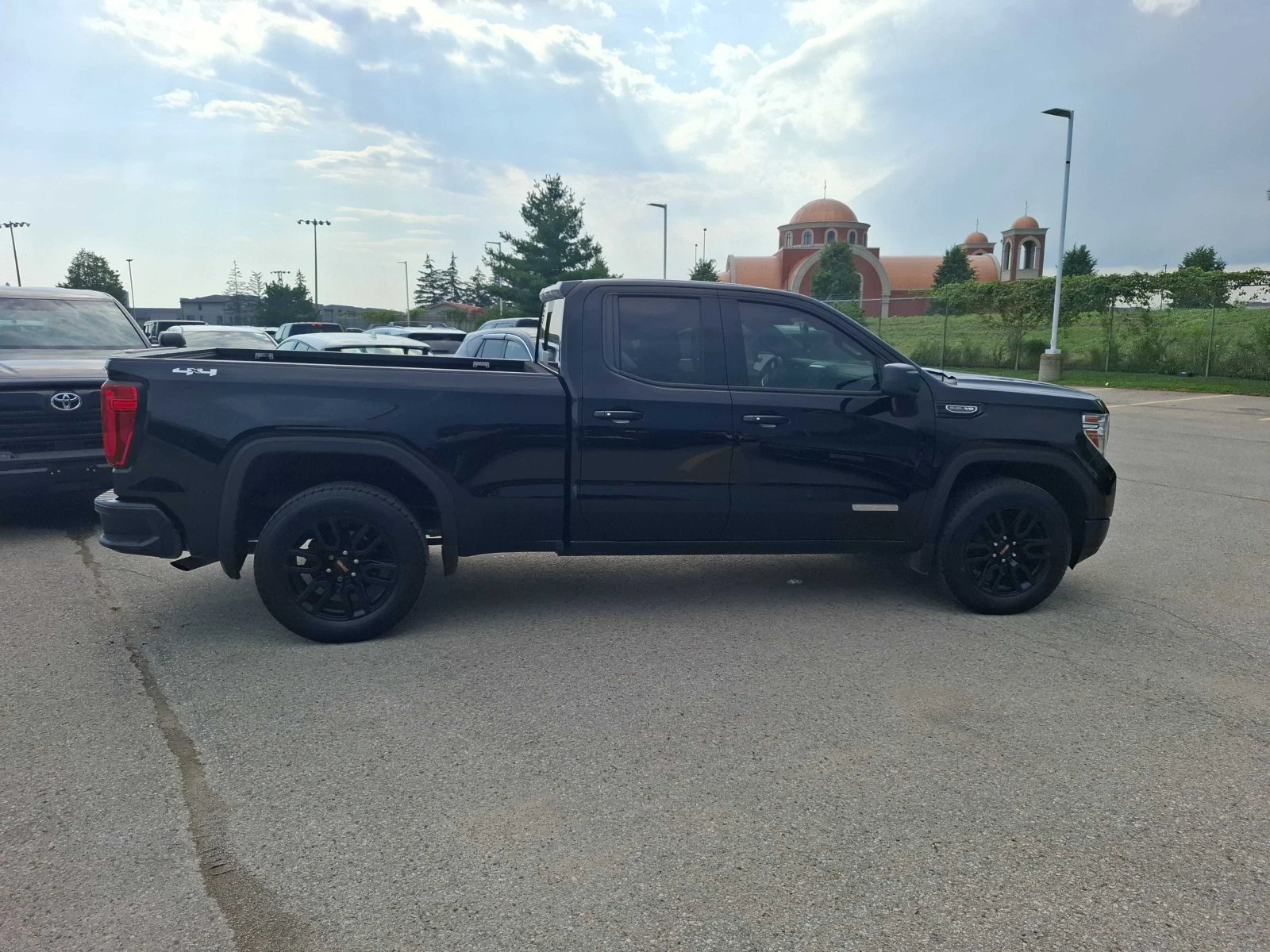 Gmc Sierra * Elevation * CARFAX * ЦЕНА ДО БГ, снимка 3 - Автомобили и джипове - 55969064