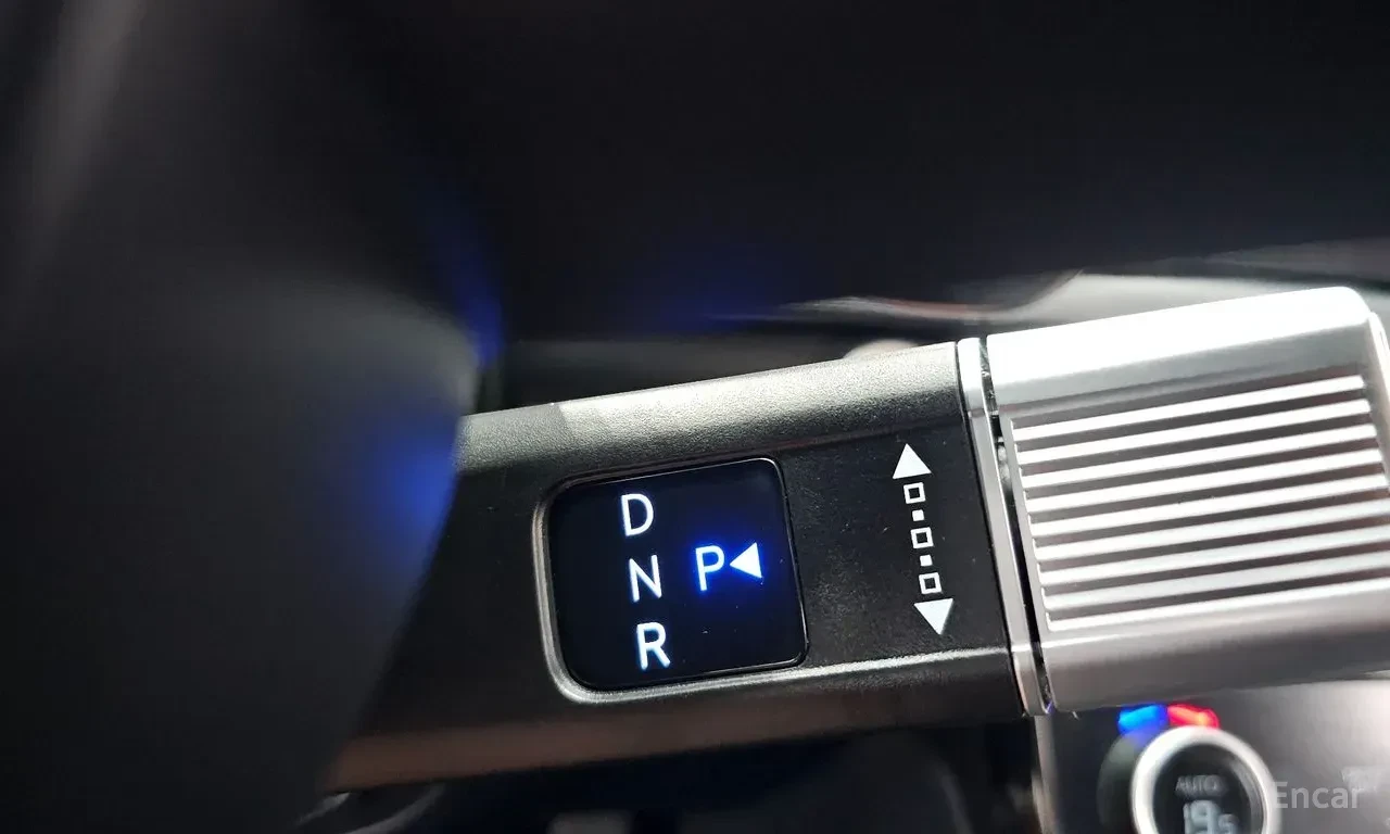 Hyundai Tucson ДИСТРОНИК* КАМЕРА* LANE* ASSIST* , снимка 11 - Автомобили и джипове - 56128640
