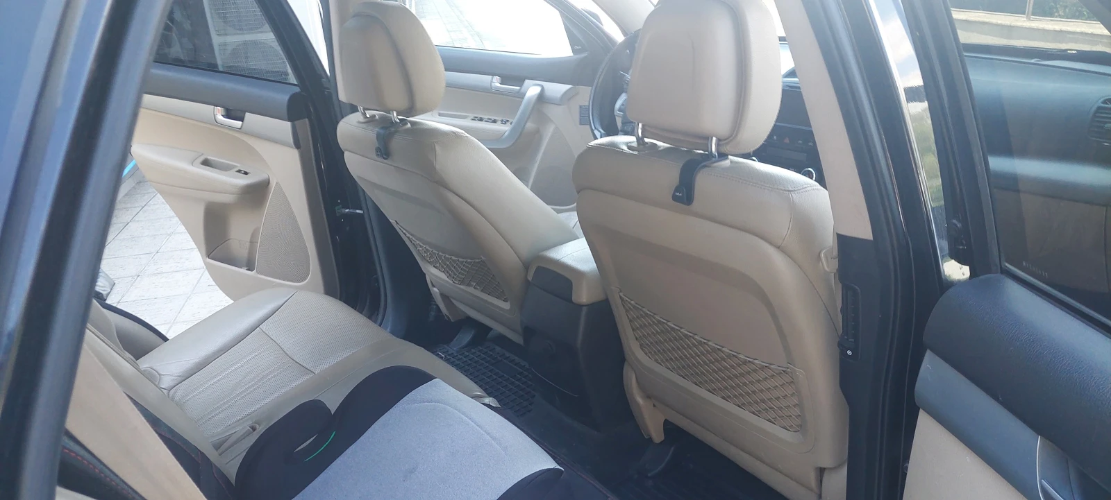 Kia Sorento 2.2CRDI, снимка 9 - Автомобили и джипове - 56163856
