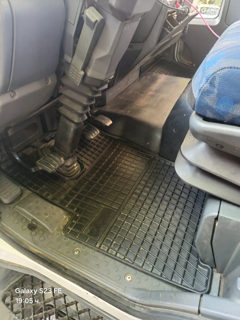 Iveco Eurocargo 120E21, снимка 9 - Камиони - 52554815