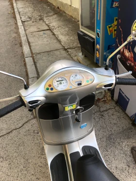  Vespa 125