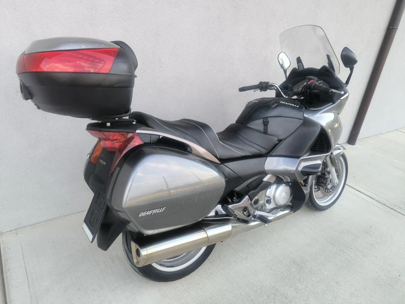 Honda Deauville 700i , 2007 година , снимка 3 - Мотоциклети и мототехника - 51172524