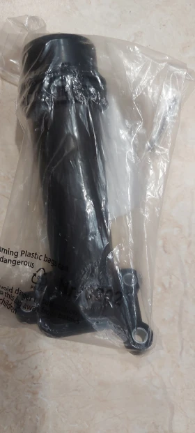 Оферта Фланец за охладителната течност с оплътнение за BMW и MINI COOPER оем номер : 11 127 810 707, снимка 3