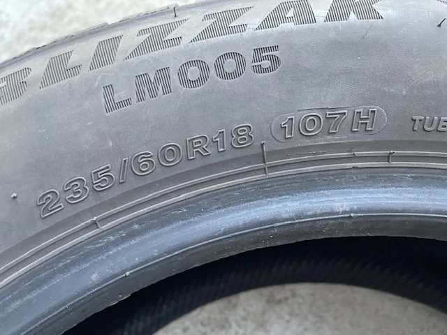  235/60R18 | Mobile.bg   1