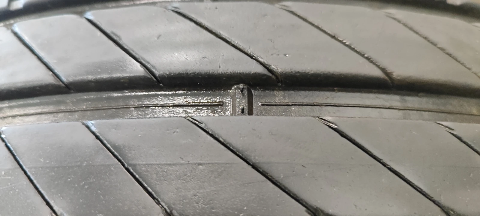 Гуми Летни 215/50R17, снимка 10 - Гуми и джанти - 54960360