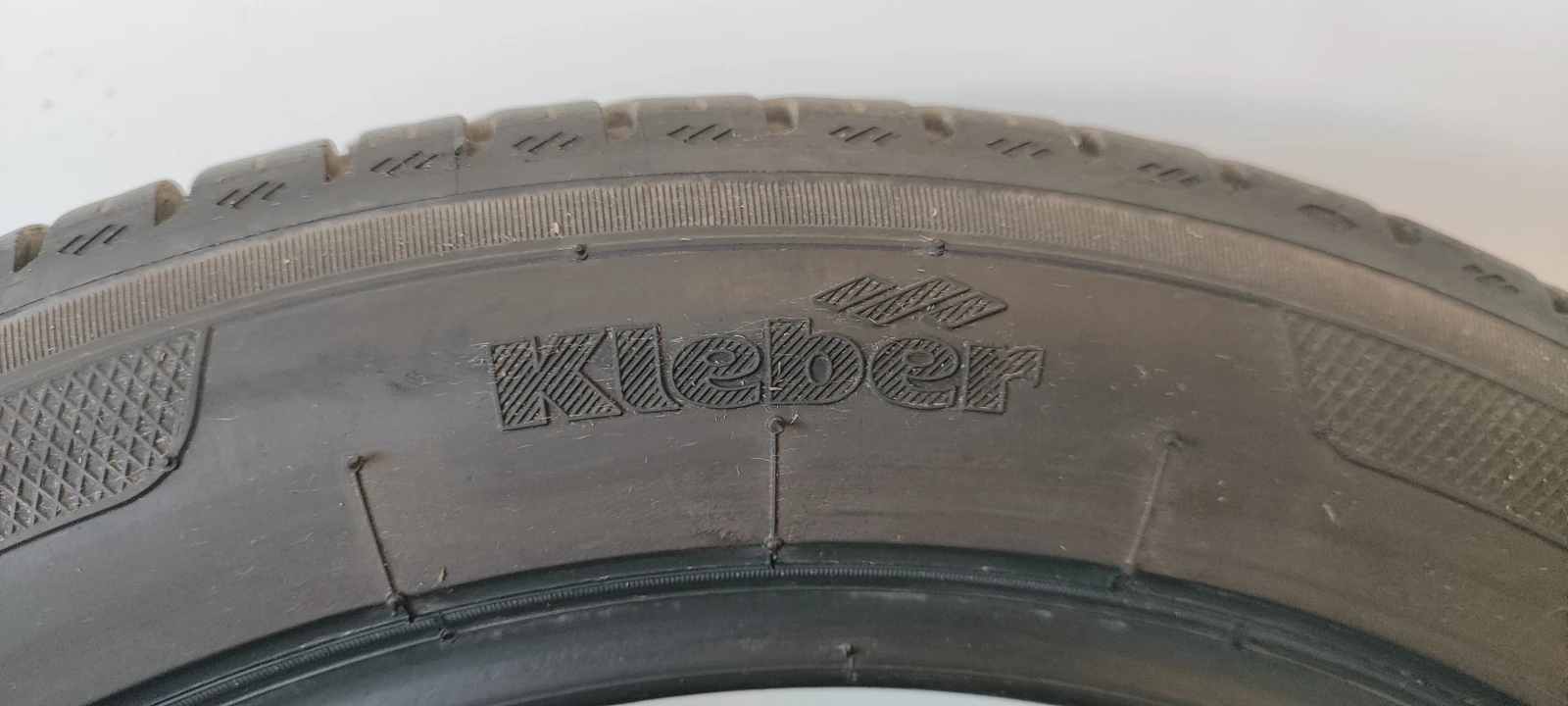 Гуми Летни 215/50R17, снимка 6 - Гуми и джанти - 54960360