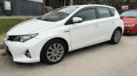 Toyota Auris, снимка 2