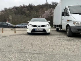 Toyota Auris, снимка 1