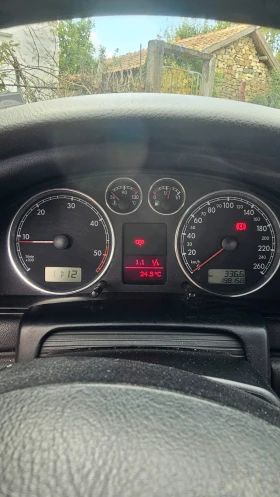 VW Passat | Mobile.bg    5