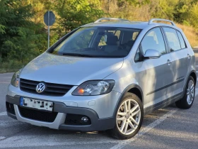     VW Golf Cross