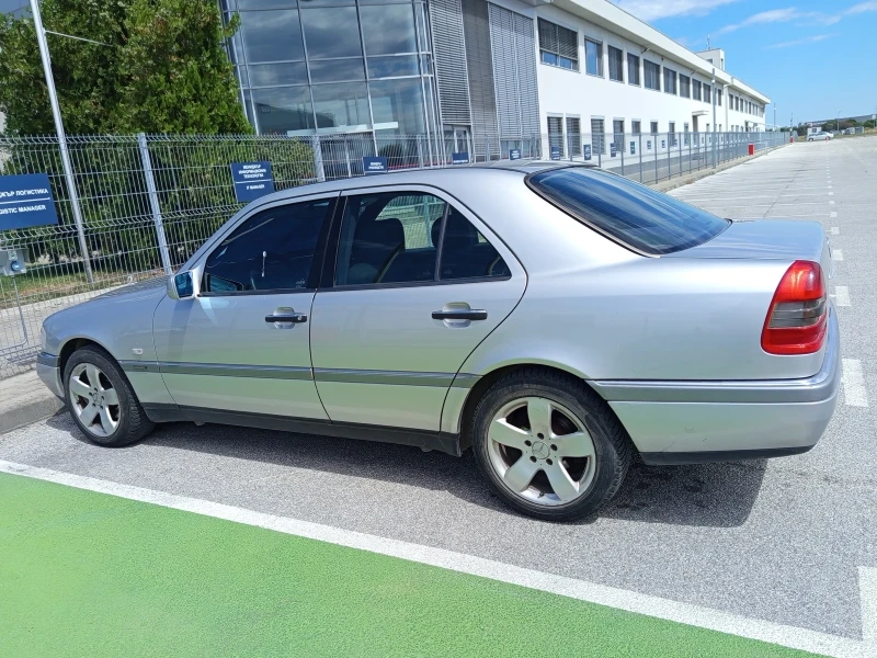 Mercedes-Benz C 200 2, 0 elegance