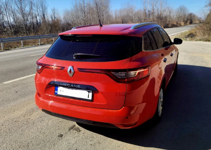 Renault Megane, снимка 3 - Автомобили и джипове - 48905240