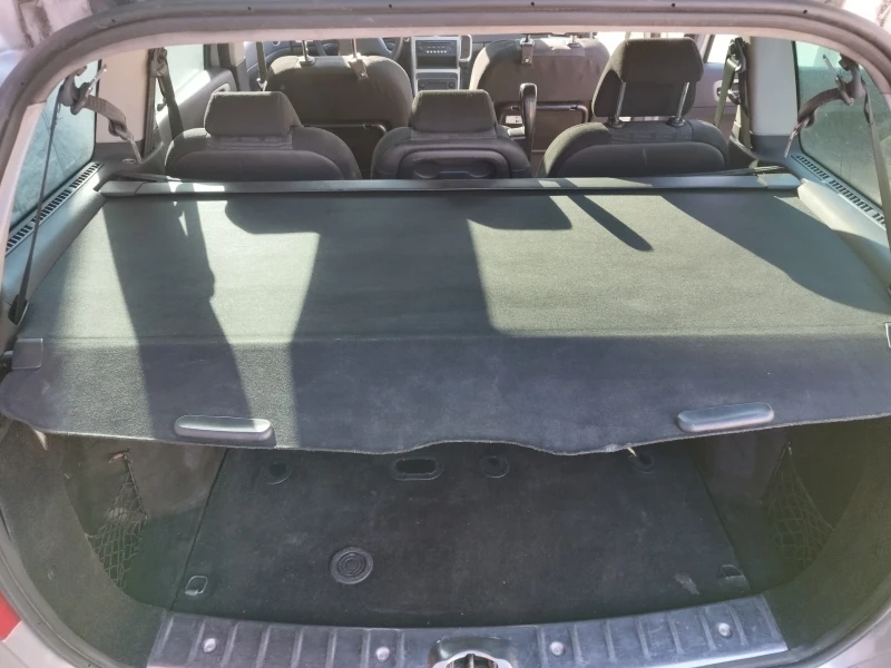 Peugeot 307 1, 6 HDI, снимка 8 - Автомобили и джипове - 52663039