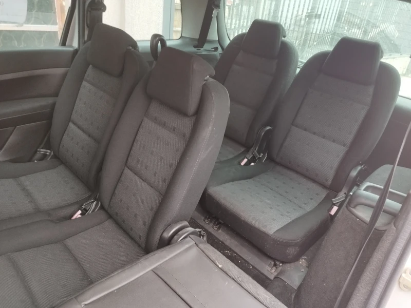 Peugeot 307 1, 6 HDI, снимка 16 - Автомобили и джипове - 53498375