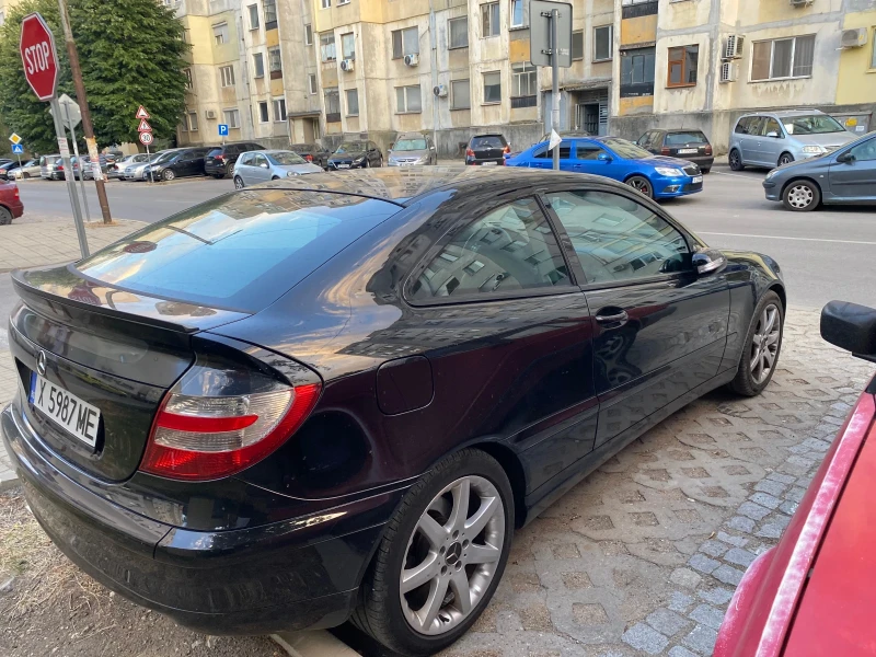 Mercedes-Benz 200, снимка 3 - Автомобили и джипове - 52193719