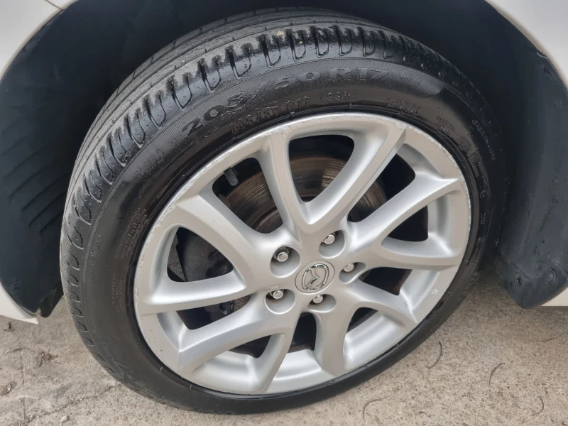 Mazda 3 2.0i ШВЕЙЦАРИЯ, снимка 15 - Автомобили и джипове - 52191865