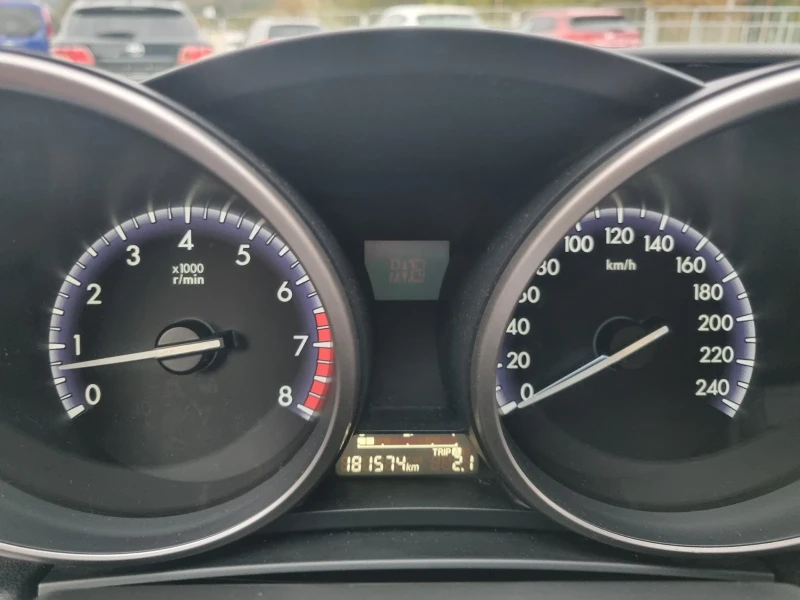 Mazda 3 2.0i ШВЕЙЦАРИЯ, снимка 11 - Автомобили и джипове - 52191865