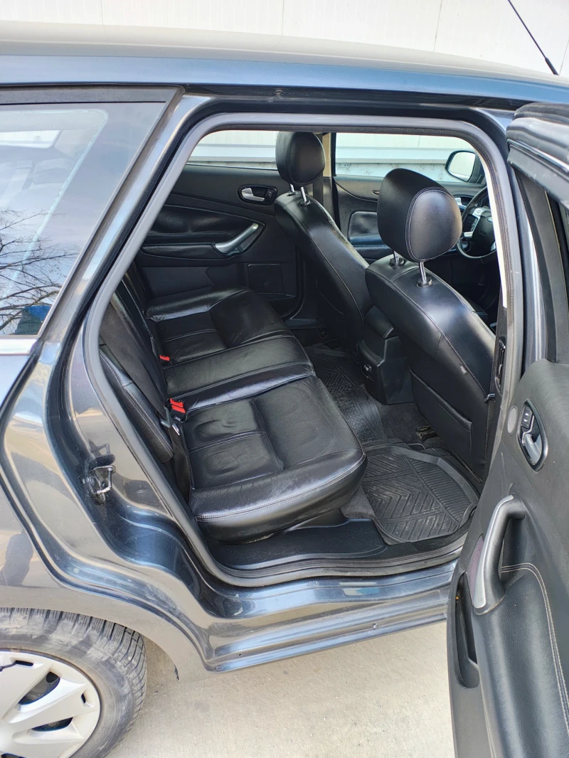 Ford Mondeo 2.0 TDCI, снимка 11 - Автомобили и джипове - 52357745