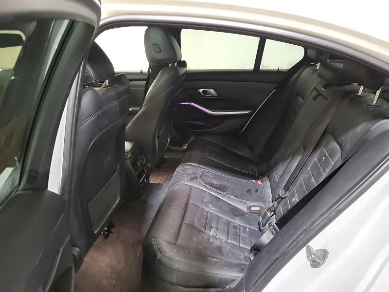 BMW 330 М ПАКЕТ * * CARFAX * * АВТО КРЕДИТ * * , снимка 11 - Автомобили и джипове - 53251810