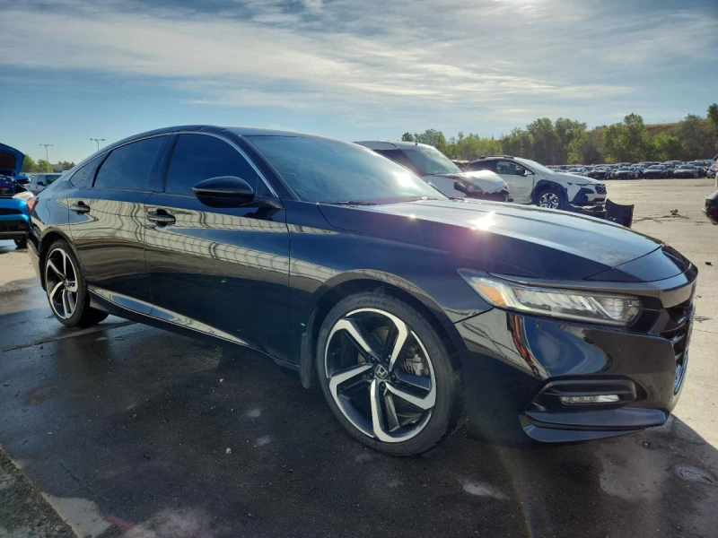 Honda Accord 1.5l Sport, снимка 4 - Автомобили и джипове - 53392064