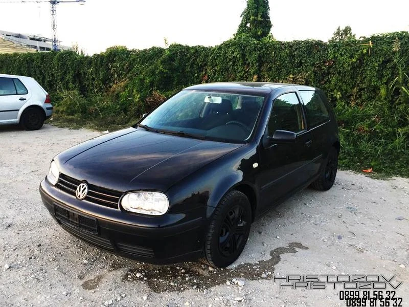 VW Golf 1,6, снимка 1 - Автомобили и джипове - 37053417