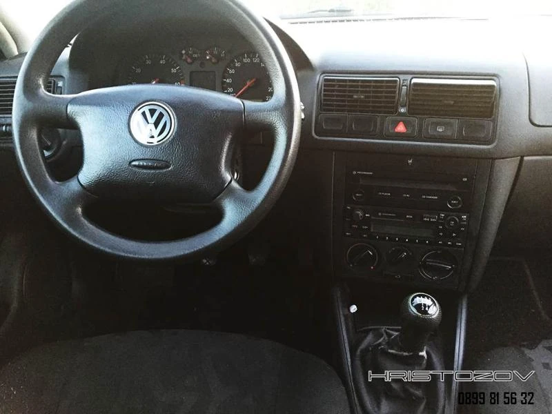 VW Golf 1,6 - изображение 5