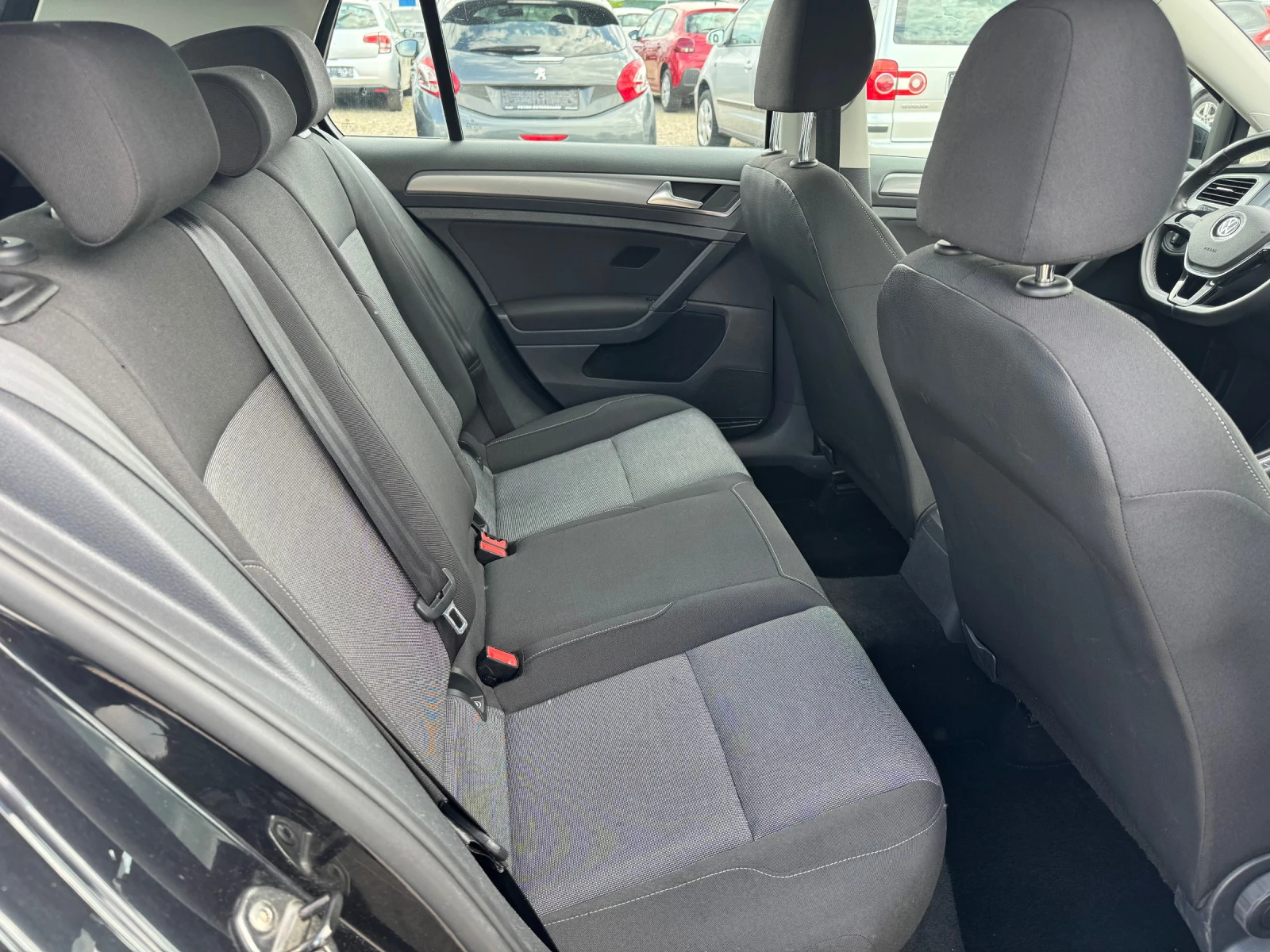 VW Golf 1.6tdi 110hp NAVI EVRO5B | Mobile.bg   12