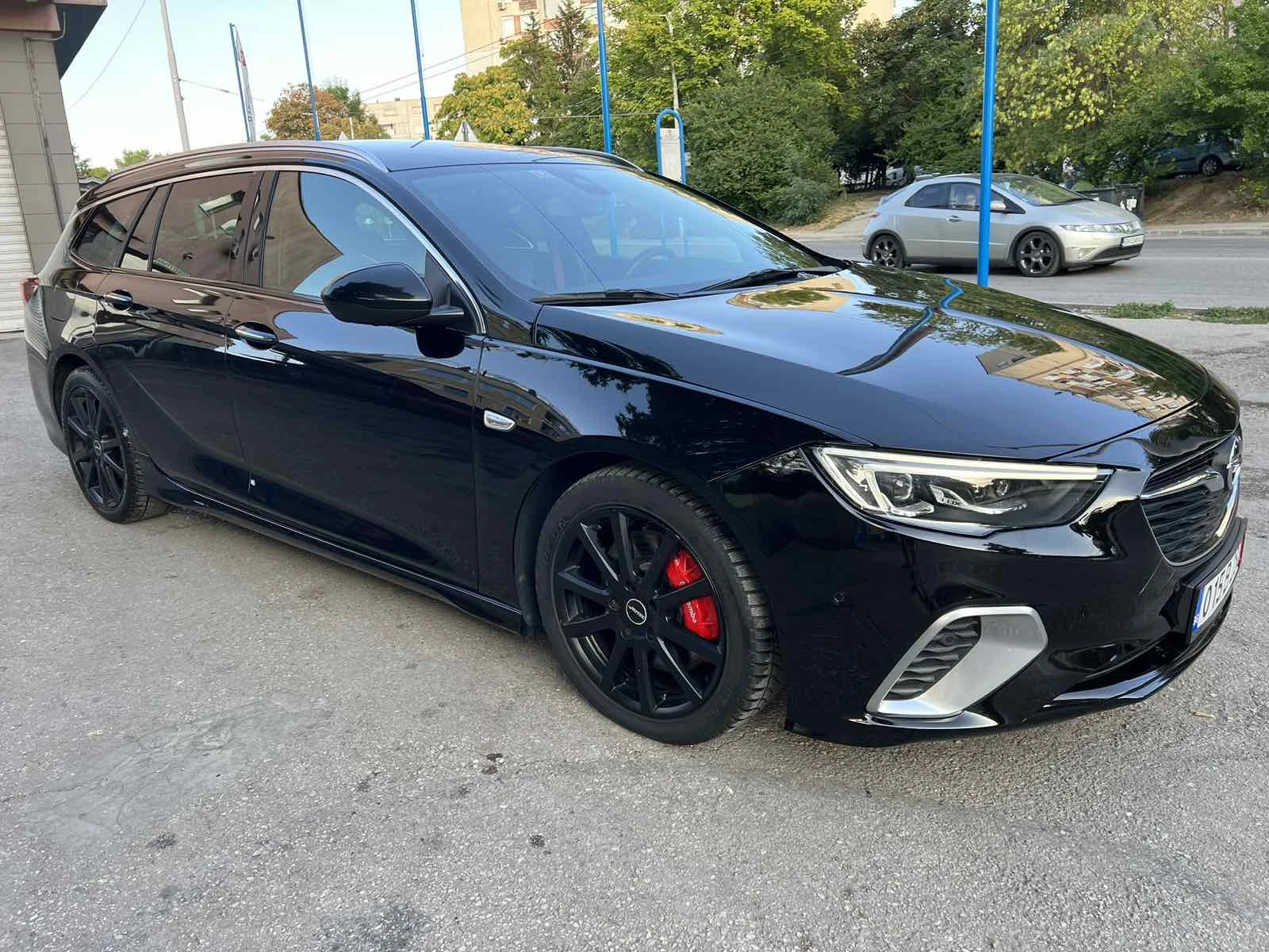 Opel Insignia GSi/2.0/4x4/Auto/Matrix/Distronic/Bose/HeadUp/TOP