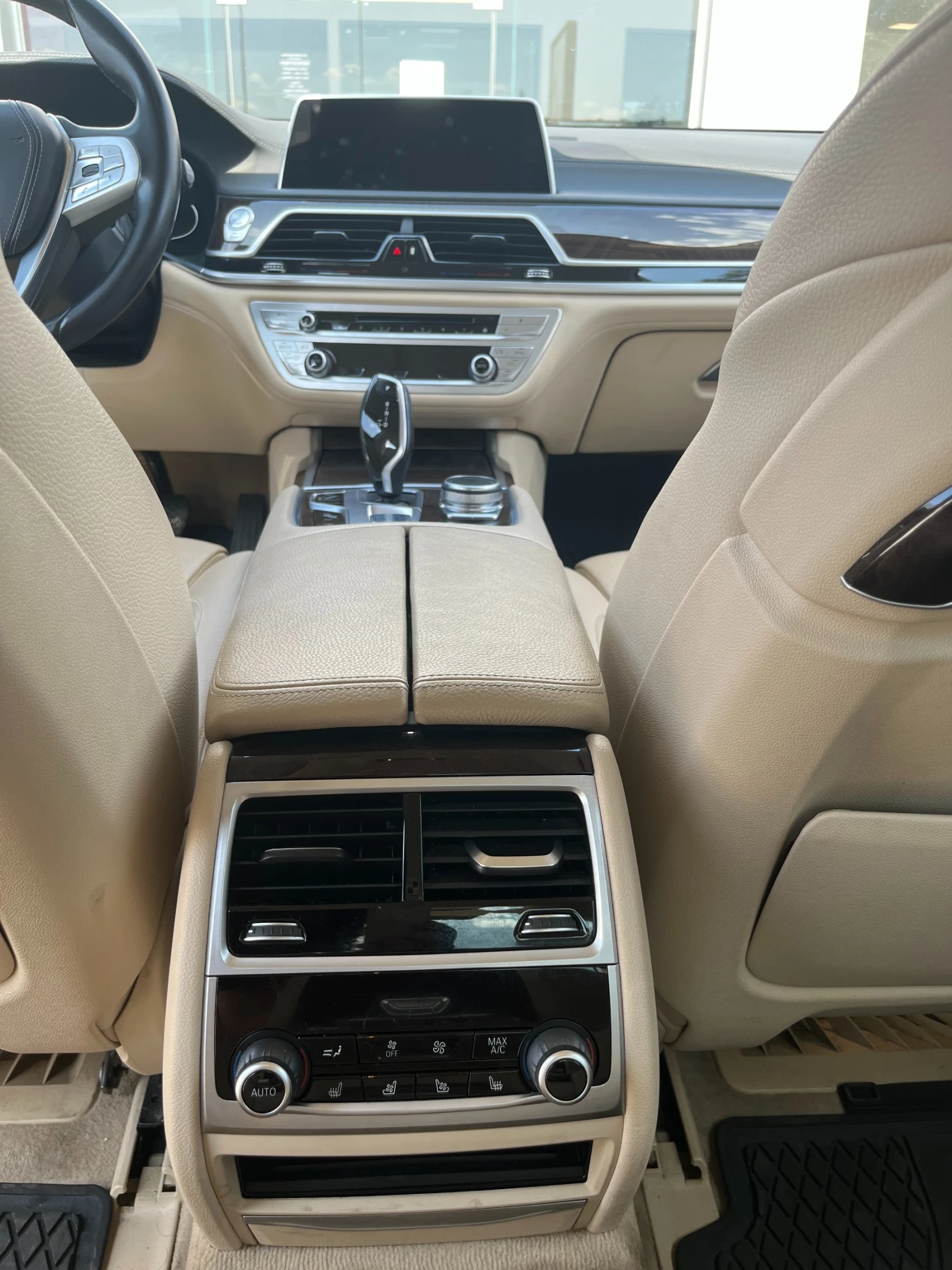 BMW 740 d xDrive   | Mobile.bg   11