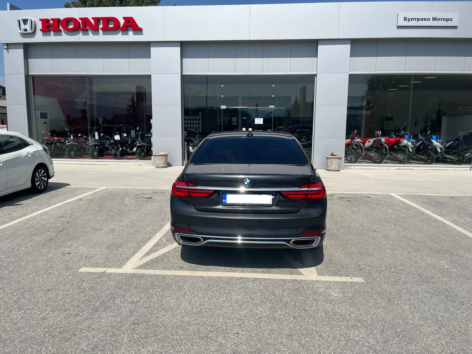 BMW 740 d xDrive от МКар - изображение 5