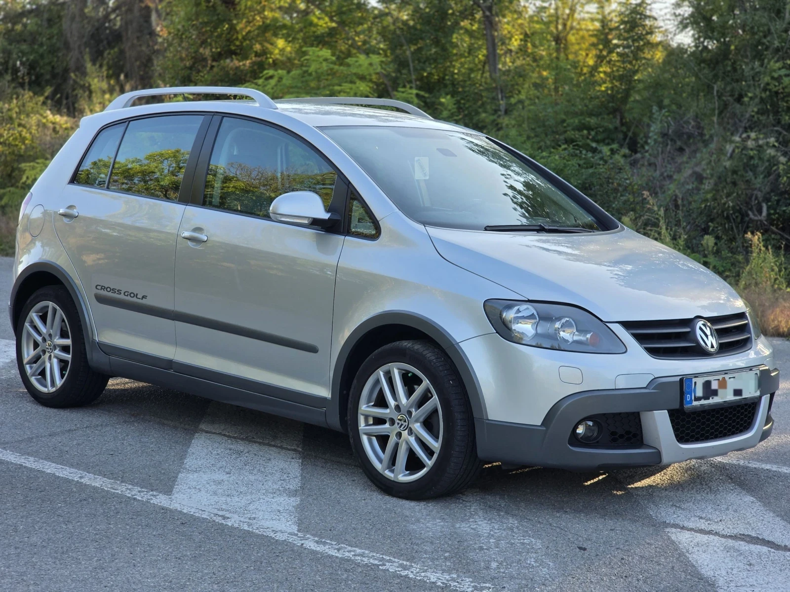 VW Golf Cross - изображение 2