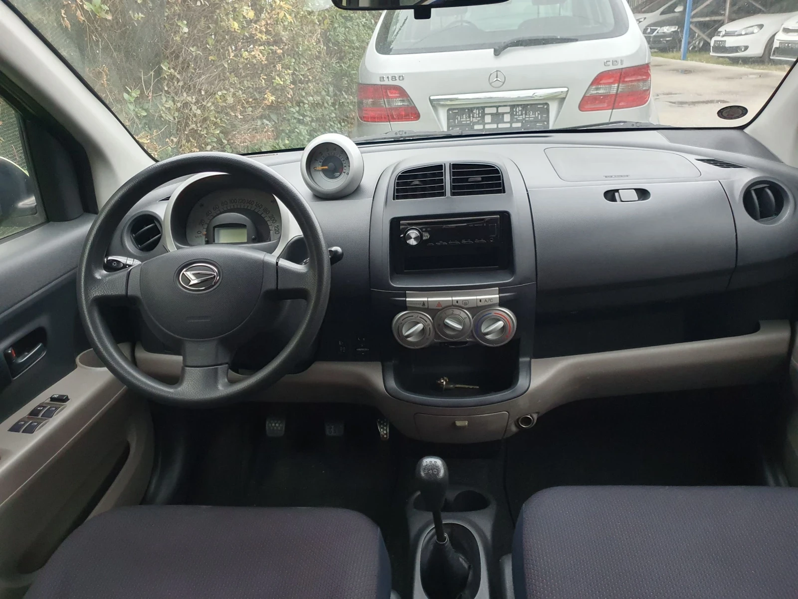 Daihatsu Sirion 1 3  КЛИМА.ВЕРИГА  - изображение 5