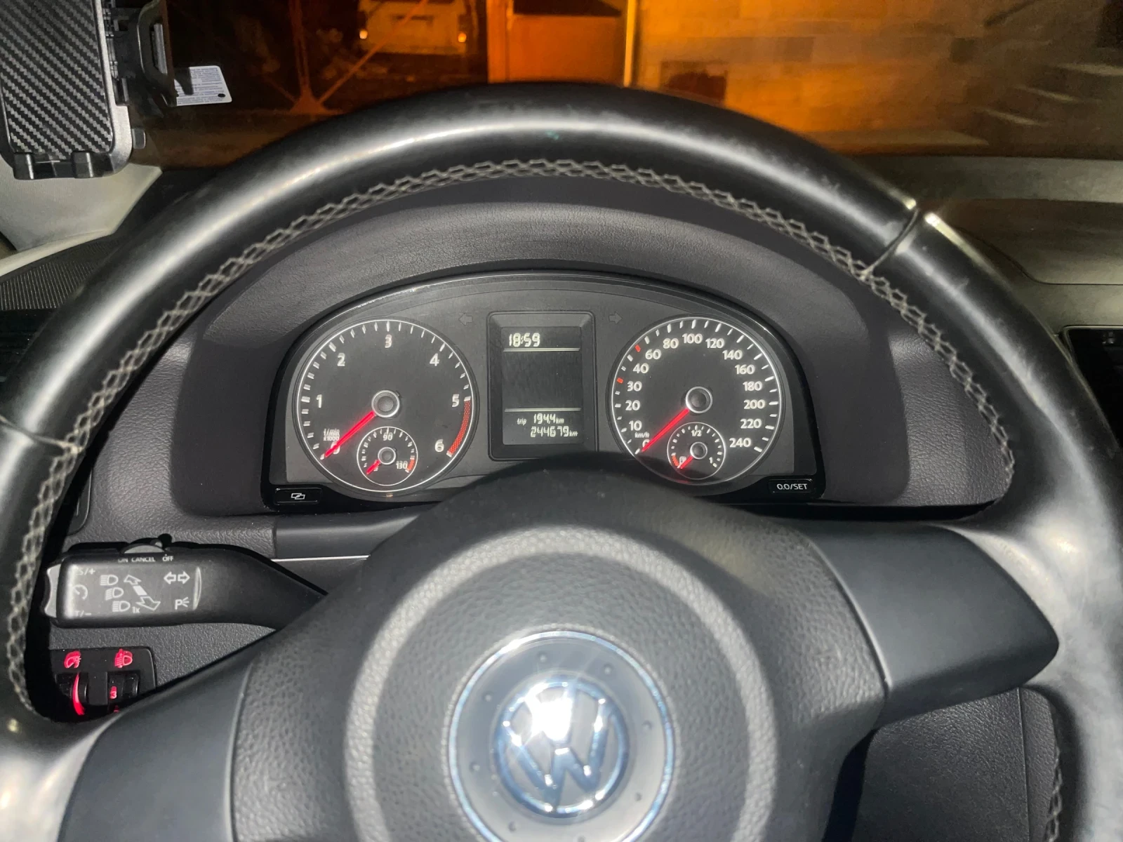 VW Touran  - изображение 5