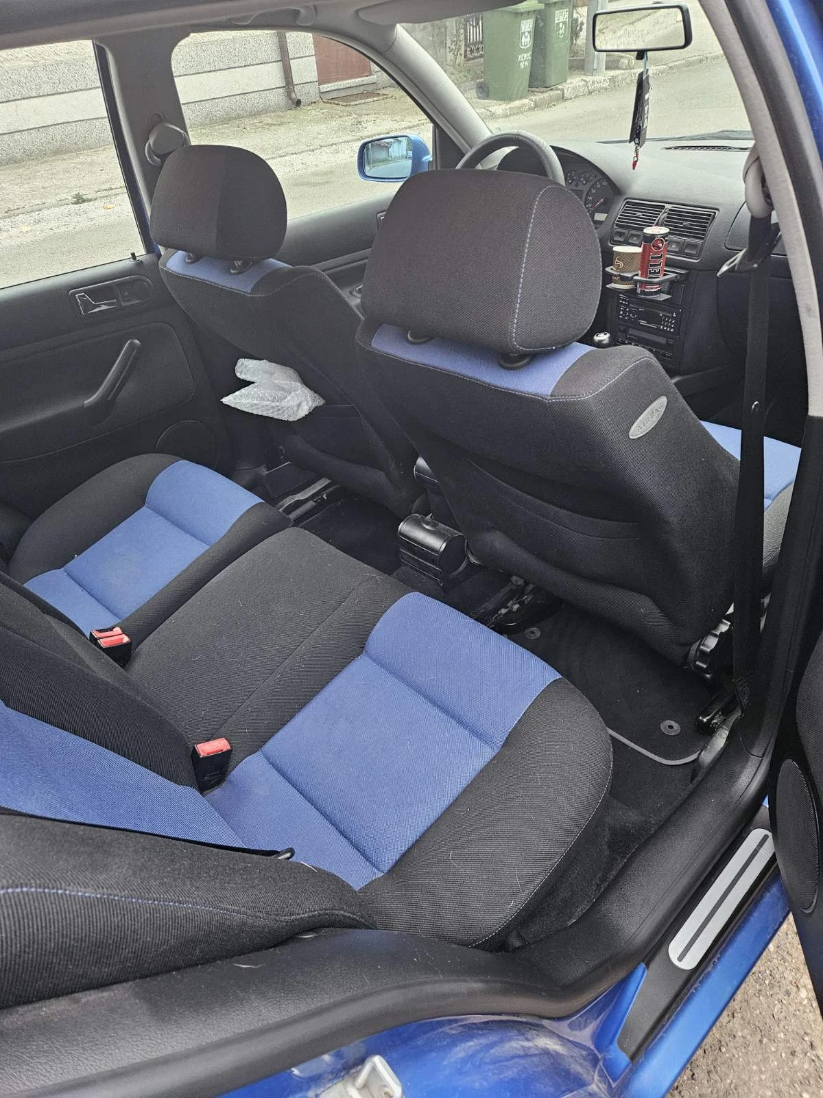 VW Golf 1.4, снимка 8 - Автомобили и джипове - 54009691