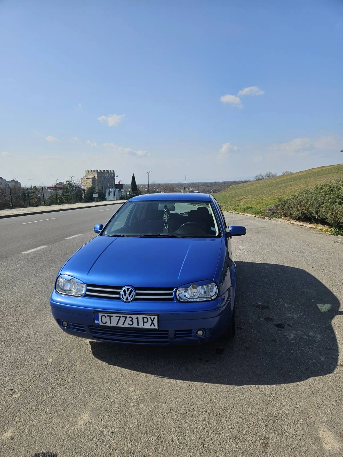 VW Golf 1.4, снимка 2 - Автомобили и джипове - 54009691