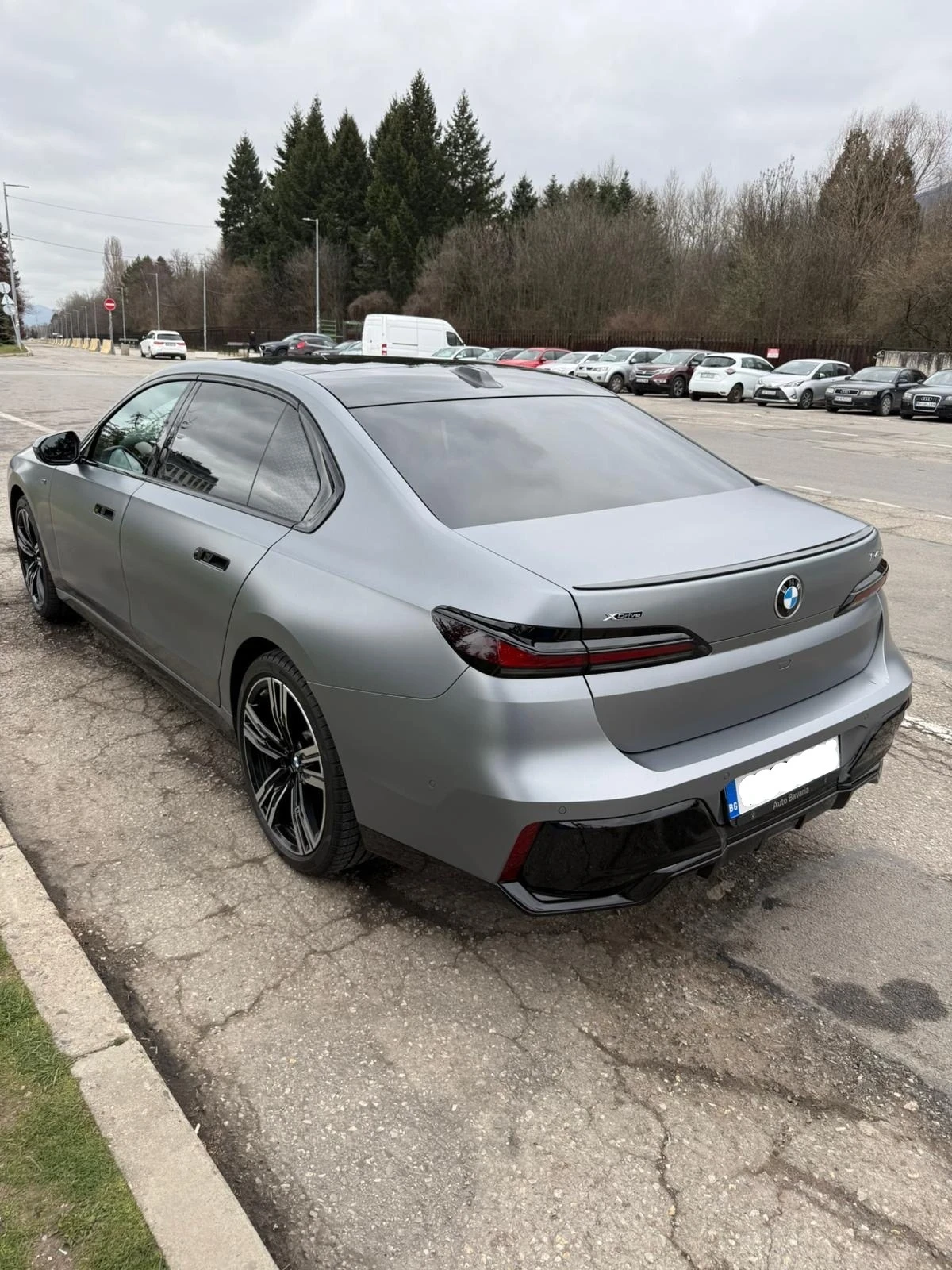 BMW 740 M Sport Pro, EL DRS, B&W, TV, Ex.Loung, 2�Iconic G | Mobile.bg � ����������� 3