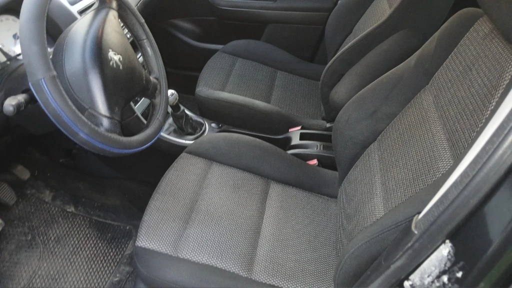 Peugeot 307, снимка 8 - Автомобили и джипове - 54123856