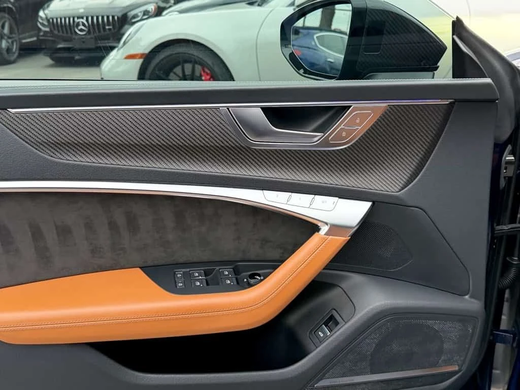 Audi Rs7 * 4.0 TFSI Quattro 591 HP| CARBON OPTICS PCKG| * C, снимка 9 - Автомобили и джипове - 54124453