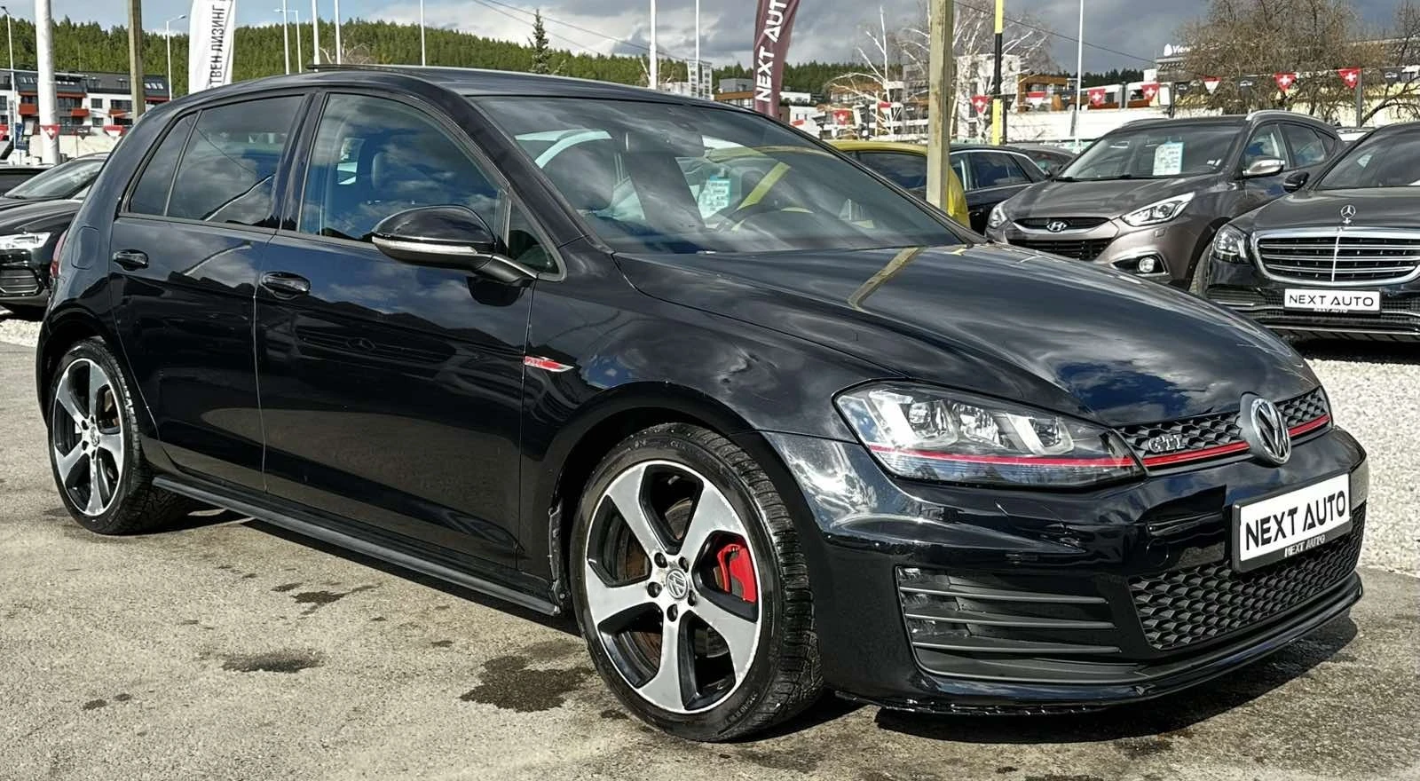 VW Golf GTI 2.0TSI 220HP DSG NAVI КОЖА EU6B, снимка 3 - Автомобили и джипове - 54150887