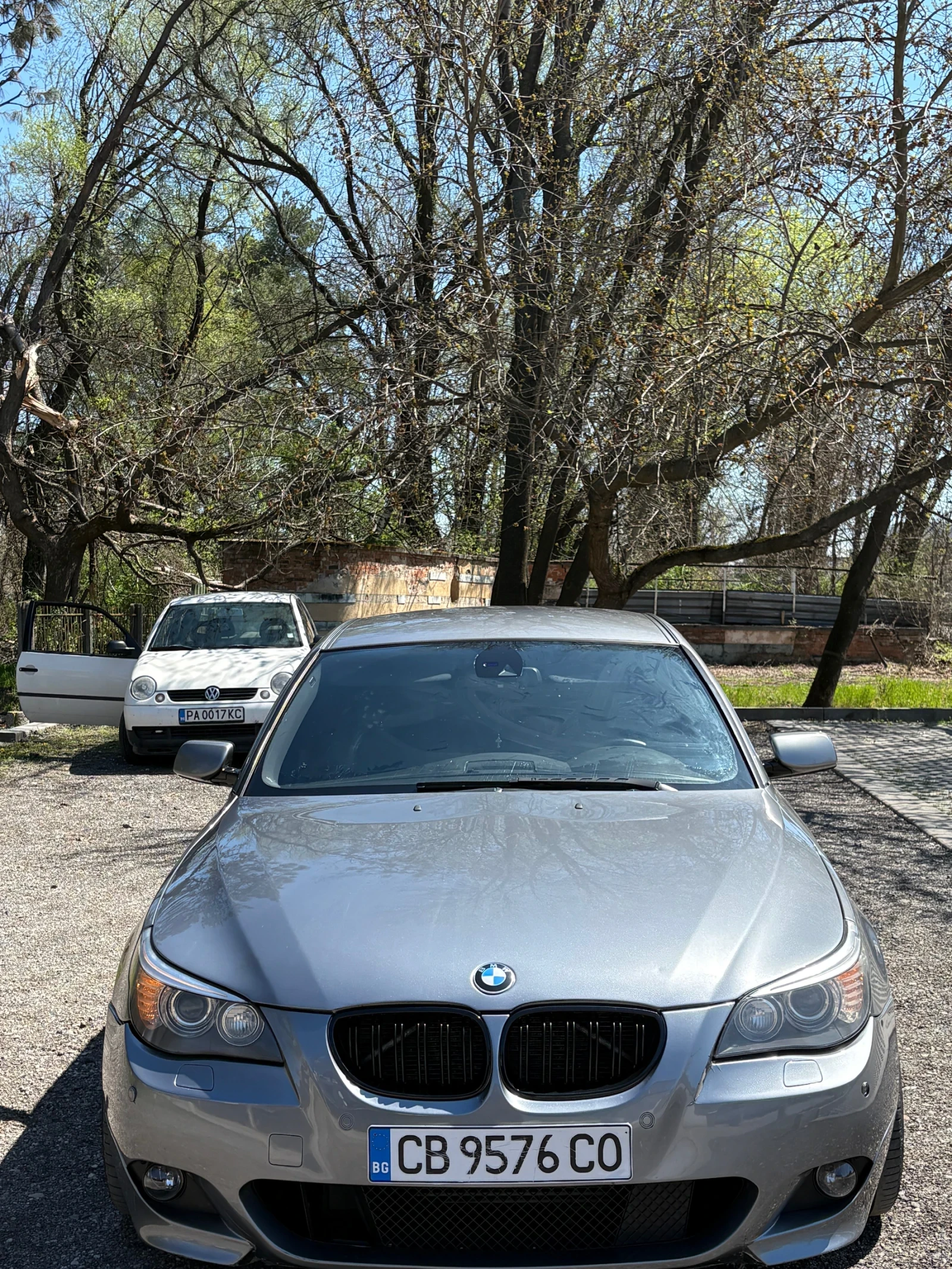 BMW 530  Оборудване:   Комфорт салон   Cup holders   Систе