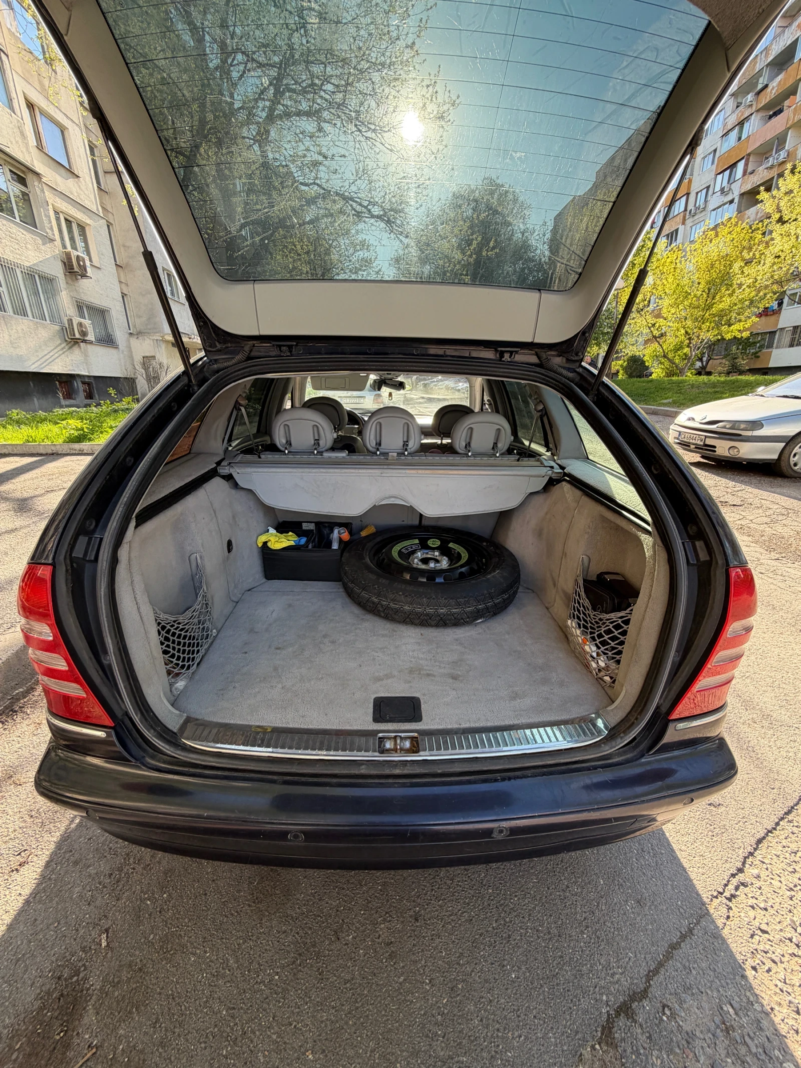 Mercedes-Benz C 240 4MATIC ГАЗ, снимка 14 - Автомобили и джипове - 54305334