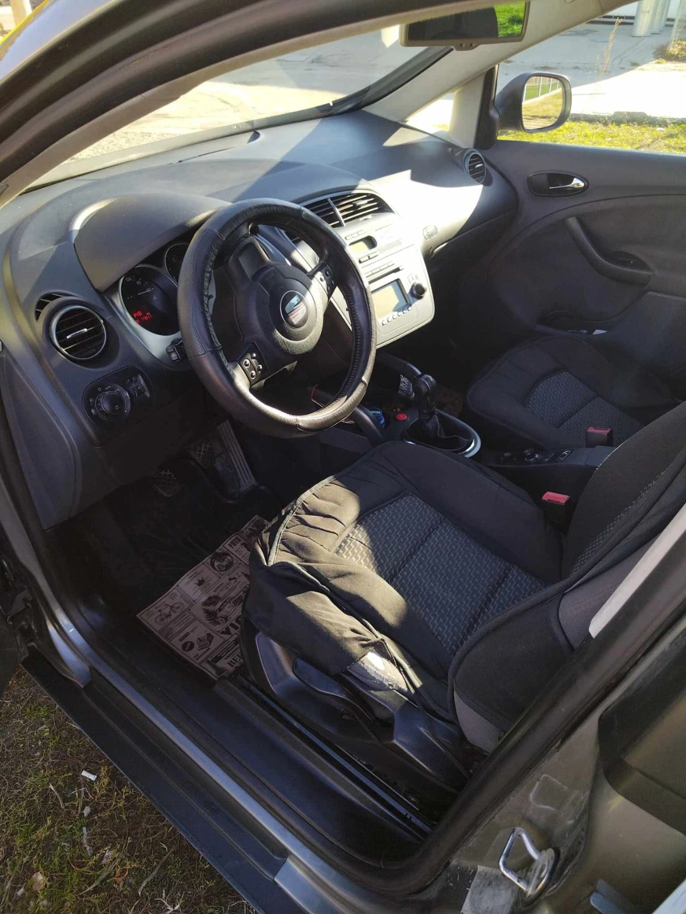 Seat Altea XL 1.9Tdi 105, снимка 6 - Автомобили и джипове - 54344053