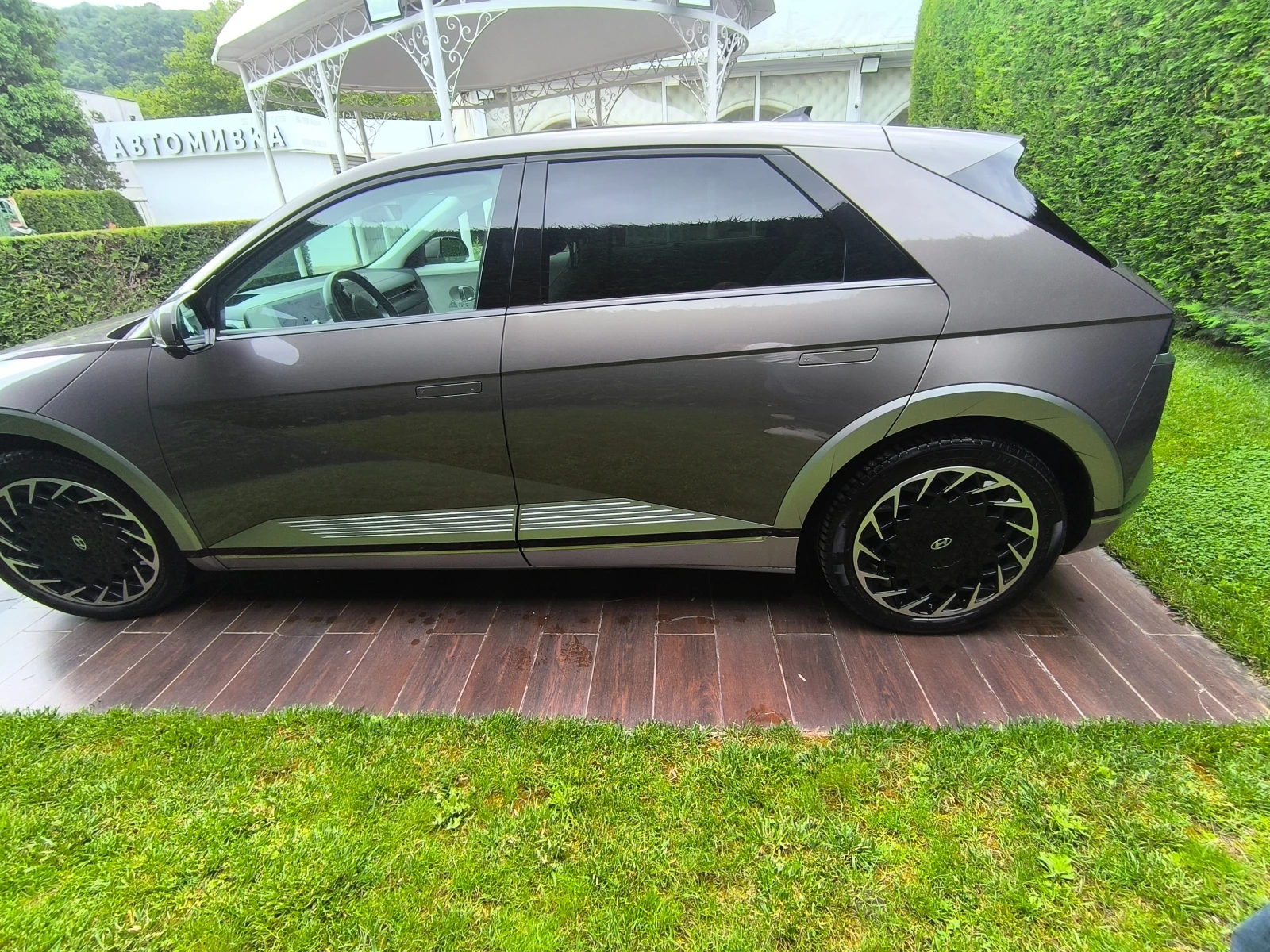 Hyundai Ioniq 5 Uniq, снимка 8 - Автомобили и джипове - 54621257