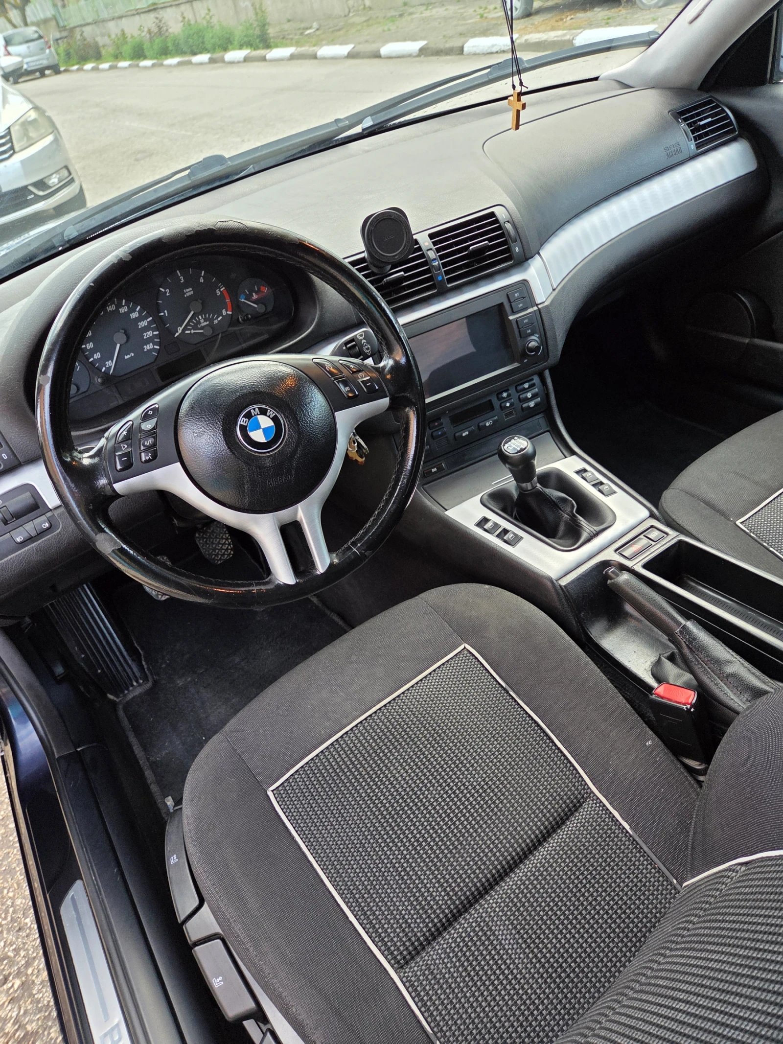 BMW 320, снимка 9 - Автомобили и джипове - 54706868