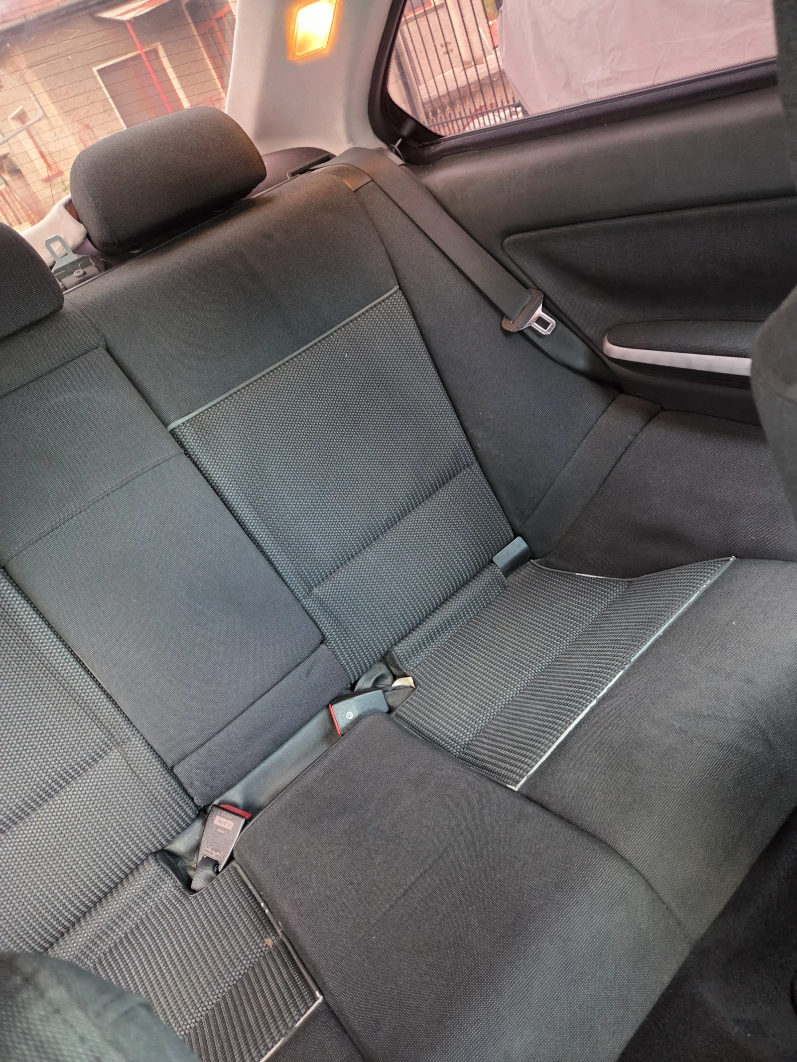 BMW 320, снимка 12 - Автомобили и джипове - 54706868