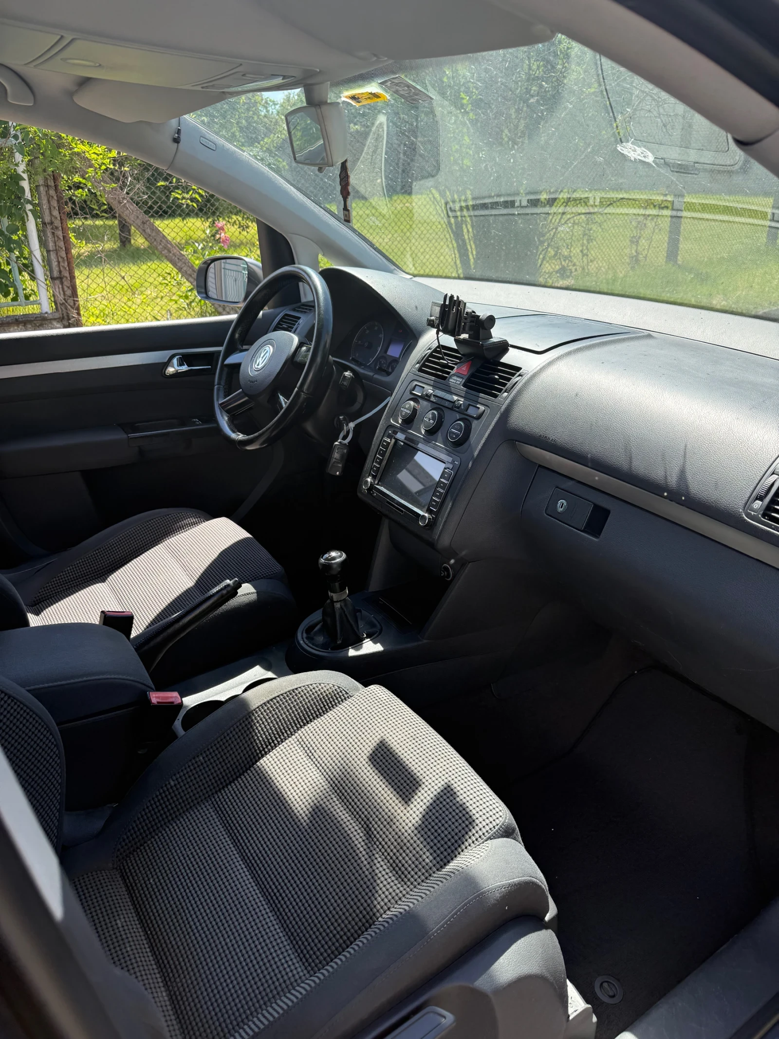 VW Touran 1.9TDI 105hp, снимка 10 - Автомобили и джипове - 54818886