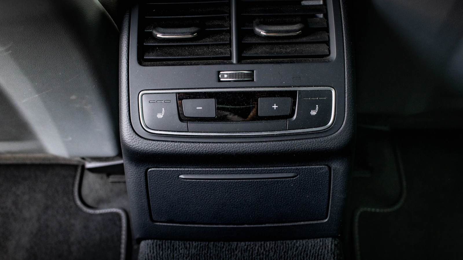 Audi S4, снимка 16 - Автомобили и джипове - 55083943
