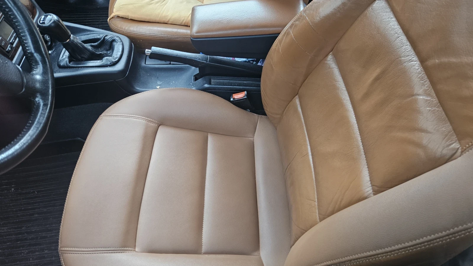 Audi A4 1.8 T, снимка 4 - Автомобили и джипове - 55304270