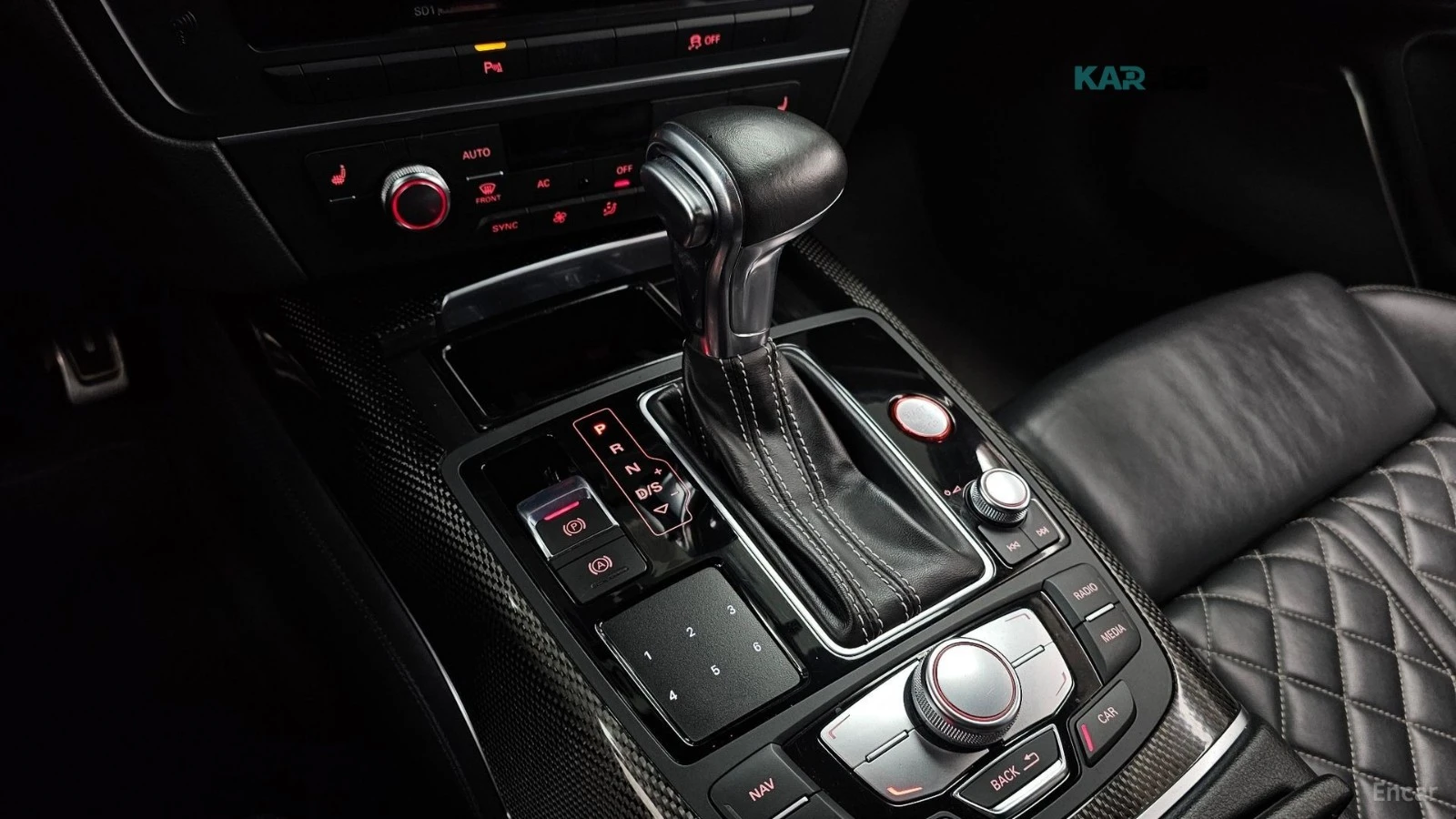 Audi S6 QUATTRO* 4.0TFSI* DISTRONIC* 360* КАМЕРА* HUD* , снимка 14 - Автомобили и джипове - 55379925