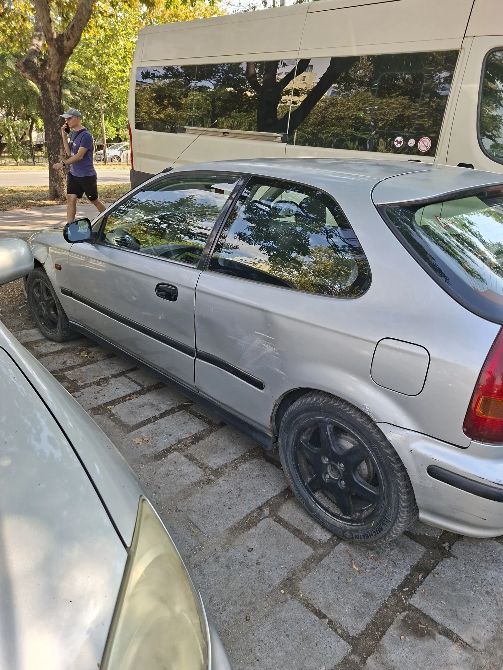 Honda Civic, снимка 4 - Автомобили и джипове - 55804952